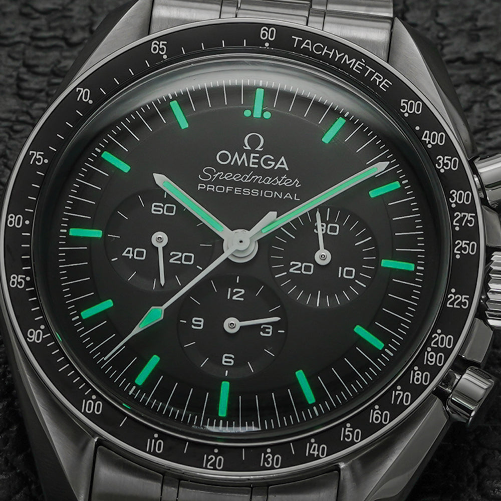 Speedmaster Moonwatch Professional Hesalite 42mm - Black on Bracelet